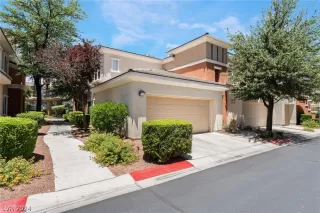 Photo #2: 2592420 Listing