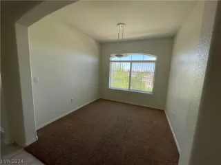 Photo #1: 2592472 Listing 