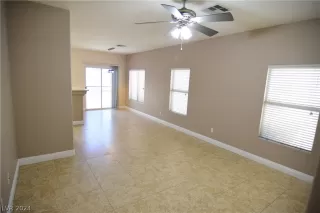 Photo #3: 2592475 Listing 