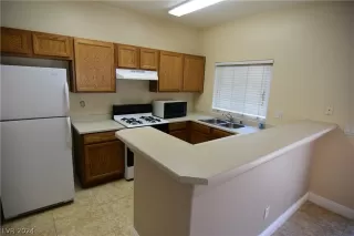 Photo #6: 2592475 Listing 