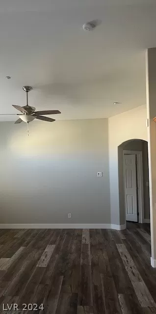 Photo #4: 2592518 Listing 