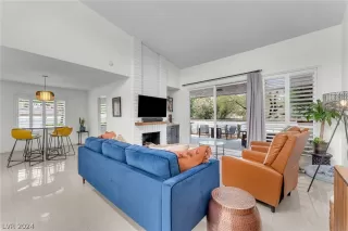 Photo #6: 2592523 Listing 