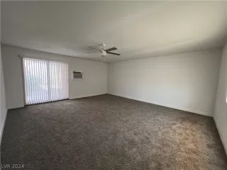 Photo #5: 2592538 Listing