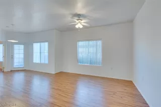 Photo #5: 2592559 Listing 