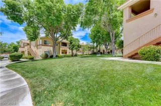 Photo #5: 2592562 Listing 