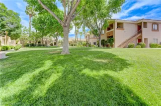 Photo #6: 2592562 Listing 