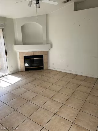 Photo #2: 2592565 Listing 