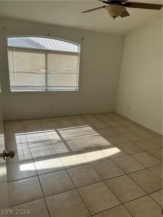 Photo #5: 2592565 Listing 