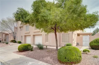 Photo #1: 2592608 Listing 