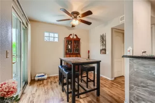 Photo #4: 2592609 Listing