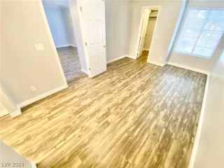 Photo #4: 2592643 Listing 