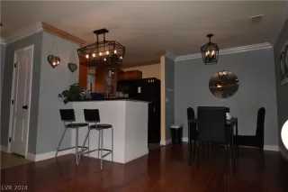 Photo #2: 2592690 Listing 