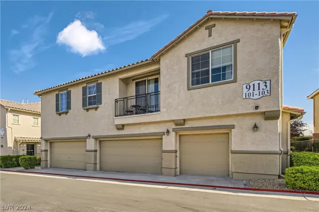 MLS: 2592694 Condo For Sale