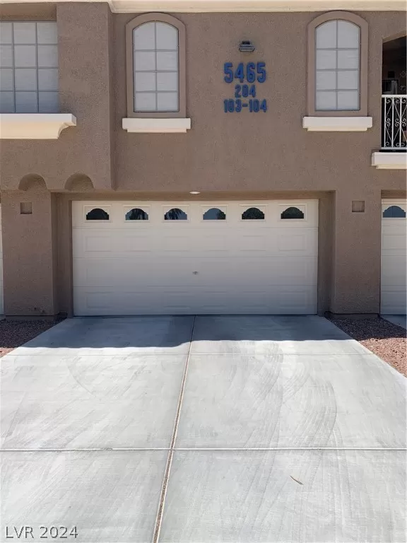 MLS: 2592704 Condo For Sale