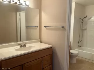 Photo #4: 2592741 Listing 