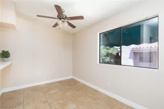 Photo #3: 2592749 Listing