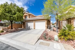 Photo #1: 2592813 Listing 