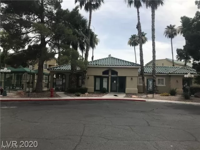 MLS: 2592843 Condo For Sale