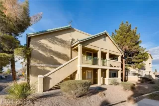 Photo #3: 2592843 Listing 