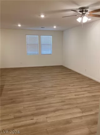 Photo #4: 2592889 Listing 