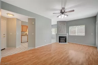 Photo #2: 2592916 Listing 