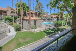 Photo #1: 2592918 Listing 