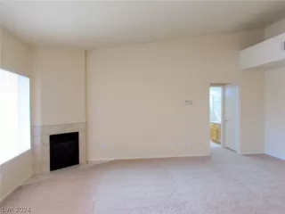 Photo #1: 2592931 Listing 