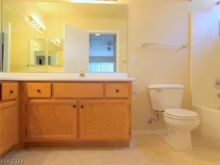 Photo #6: 2592931 Listing 