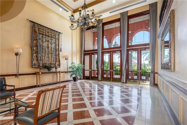 MLS: 2592934 Condo For Sale