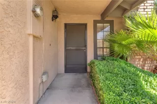 Photo #3: 2592947 Listing 