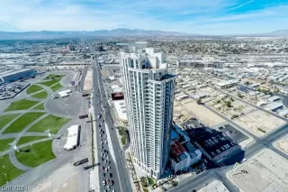 Photo #1: 2592948 Listing 