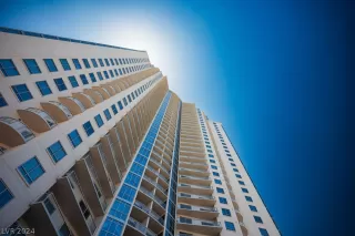 Photo #2: 2592948 Listing 