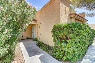 Photo #2: 2592950 Listing