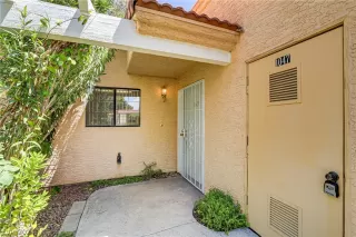 Photo #4: 2592950 Listing