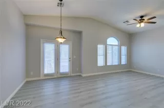 Photo #4: 2593021 Listing 