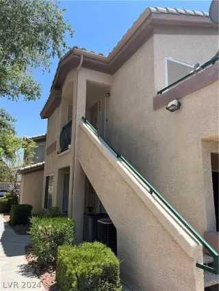 Photo #1: 2593035 Listing 