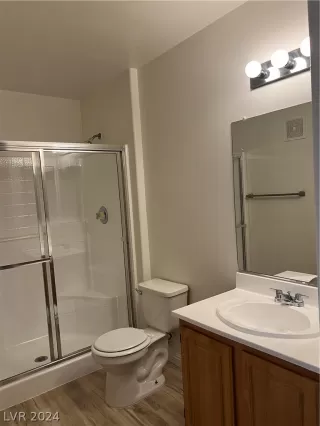 Photo #6: 2593035 Listing 