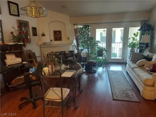 Photo #4: 2593044 Listing 