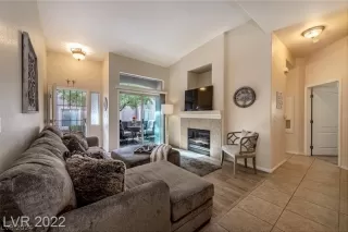 Photo #3: 2593139 Listing 