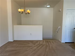 Photo #5: 2593148 Listing