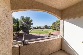 Photo #5: 2593150 Listing 