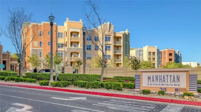 MLS: 2593161 Condo For Sale