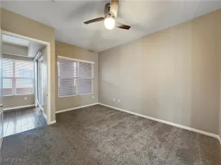 Photo #6: 2593161 Listing 