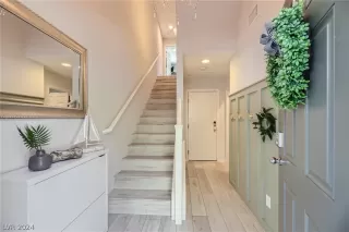 Photo #3: 2593198 Listing