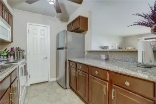 Photo #1: 2593208 Listing 