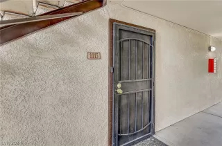 Photo #5: 2593208 Listing 