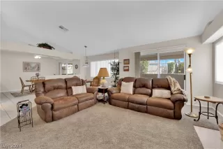 Photo #6: 2593227 Listing 