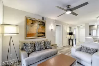 Photo #5: 2593233 Listing 