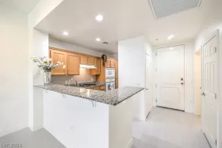 Photo #3: 2593264 Listing 