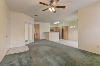 Photo #3: 2593295 Listing